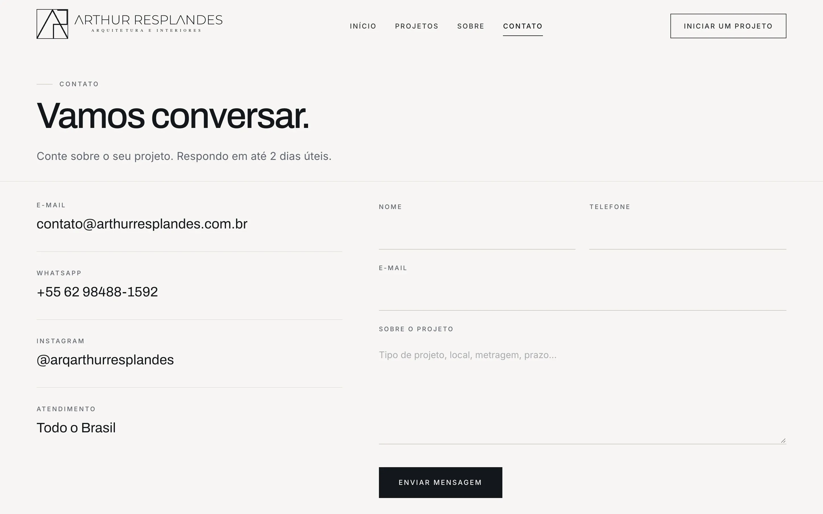 Contact page with form, email, WhatsApp and Instagram